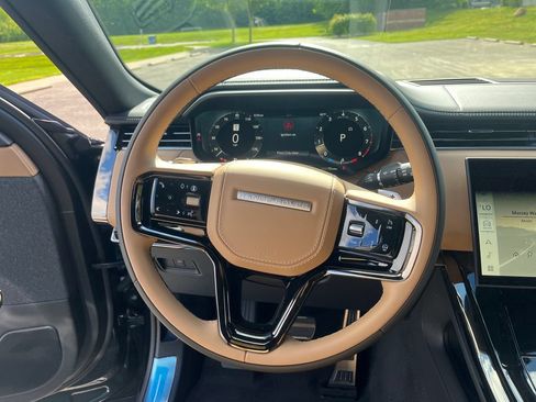 New 2026 Land Rover Range Rover Sport Dynamic SE AWD/4WD image 14