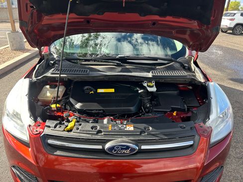 Used 2015 Ford Escape SE w/ Equipment Group 201A FWD image 21