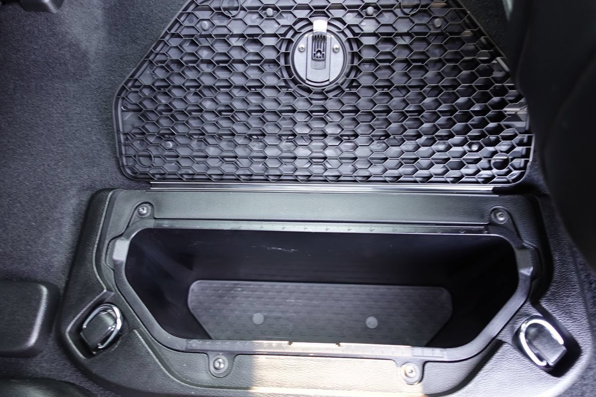 Used 2025 RAM 1500 Laramie w/ Sport Appearance Package AWD/4WD image 21