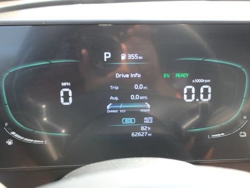 Used 2023 Kia Sportage EX AWD/4WD image 18