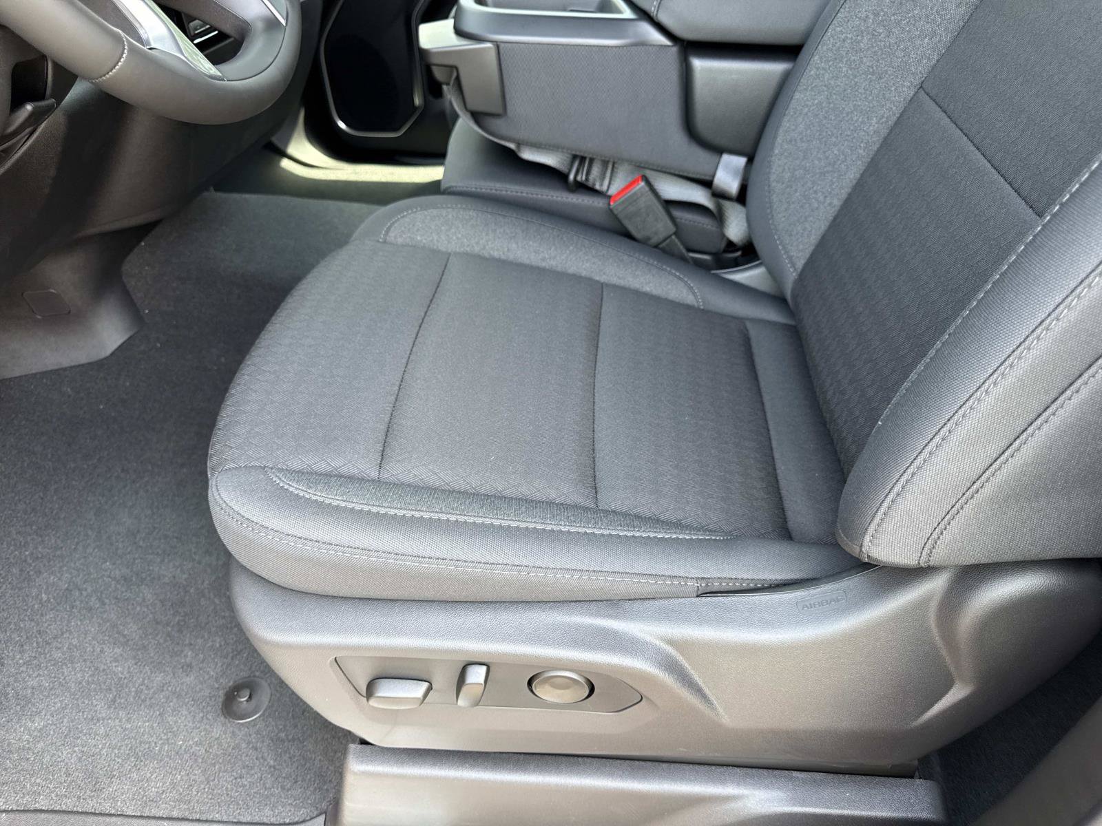 New 2026 Chevrolet Silverado 1500 RST AWD/4WD image 19