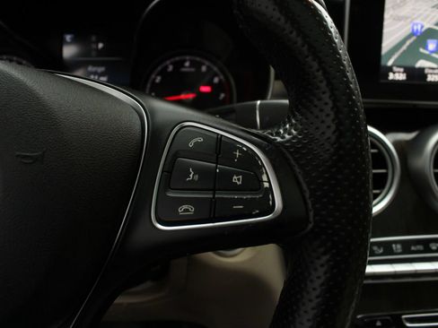 Used 2017 Mercedes-Benz GLC 300 4MATIC w/ Premium 1 Package image 25