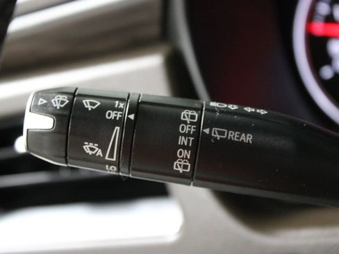 Used 2021 Chevrolet Tahoe Z71 w/ Z71 Off-Road Package image 41