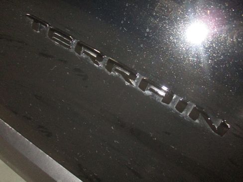 New 2026 GMC Terrain Elevation w/ Elevation Premium Package AWD/4WD image 12