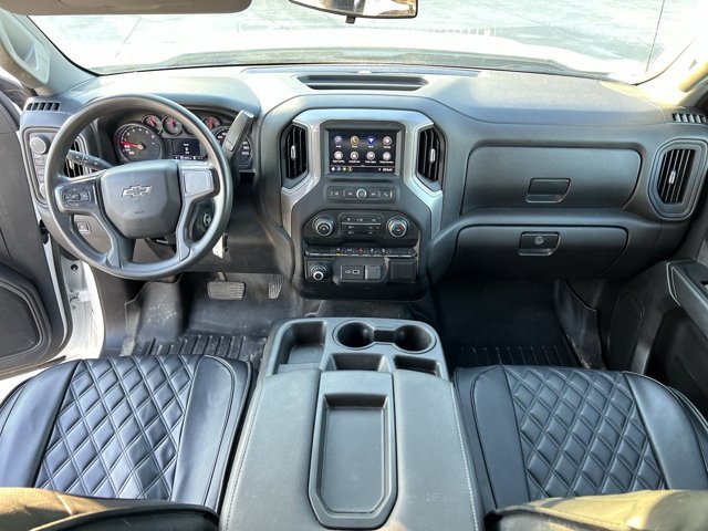 Used 2022 Chevrolet Silverado 1500 Custom Trail Boss AWD/4WD image 21