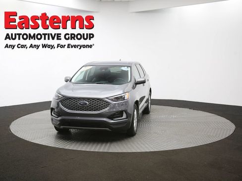 Used 2023 Ford Edge SEL image 51