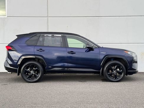 Certified 2019 Toyota RAV4 XSE w/ XSE Weather Package AWD/4WD image 8