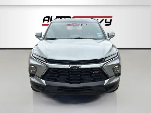 Used 2024 Chevrolet Blazer RS w/ Enhanced Convenience Package FWD image 2