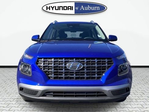 New 2026 Hyundai Venue SEL FWD image 3