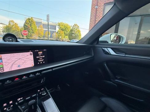 Used 2020 Porsche 911 Carrera image 30