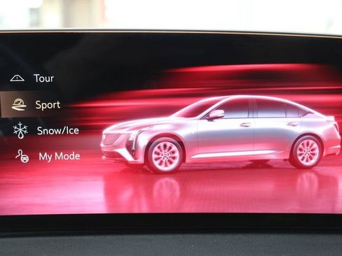 Used 2025 Cadillac CT5 Sport RWD image 22