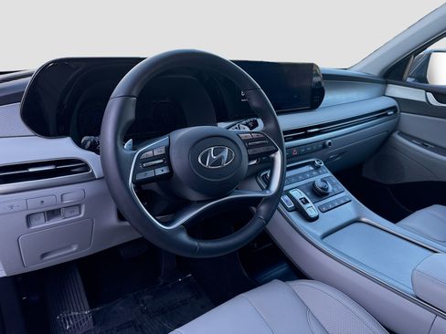 Used 2025 Hyundai Palisade SEL FWD image 7