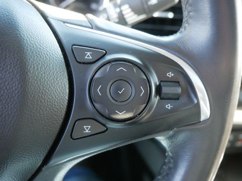 Used 2018 Buick Enclave Essence image 23