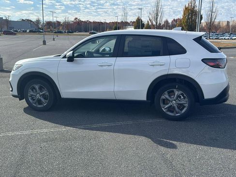 New 2026 Honda HR-V LX image 9