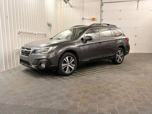 Used 2019 Subaru Outback 3.6R Limited AWD/4WD image 1