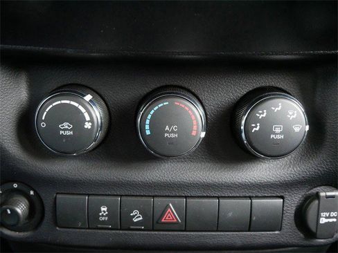 Used 2016 Jeep Wrangler Unlimited Sport w/ Quick Order Package 24S image 18