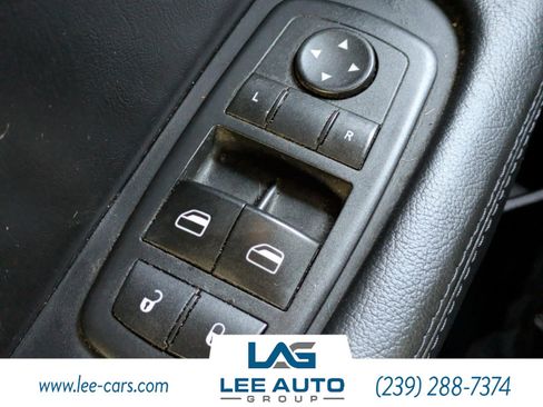 Used 2015 Dodge Challenger SXT Plus w/ Driver Convenience Group image 15