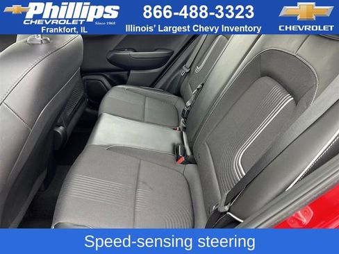 Used 2022 Hyundai Venue Limited image 25