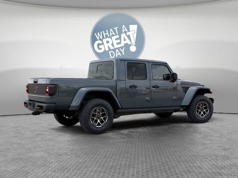 New 2026 Jeep Gladiator Rubicon AWD/4WD image 5