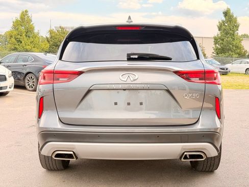 Used 2019 INFINITI QX50 Essential w/ Sensory Package AWD/4WD image 10