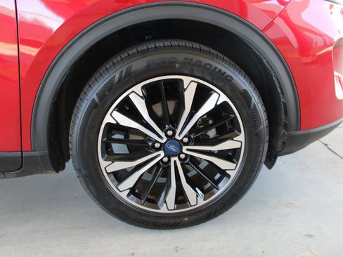 Used 2022 Ford Escape SE w/ SE Sport Appearance Package AWD/4WD image 48