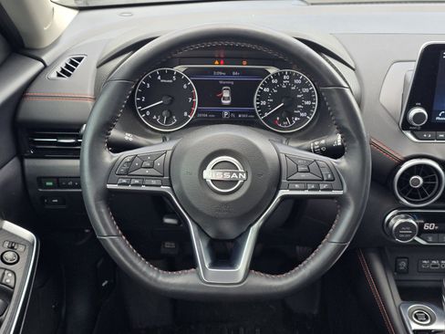 Used 2024 Nissan Sentra SR w/ SR Premium Package FWD image 15