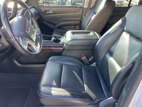 Used 2019 GMC Yukon SLT image 9