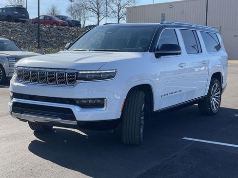 Used 2024 Jeep Grand Wagoneer L Series III image 5