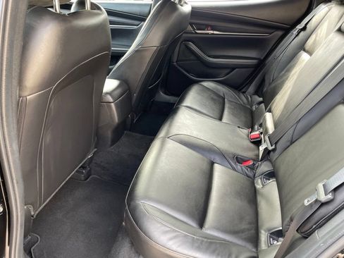 Used 2024 MAZDA MAZDA3 s FWD image 18