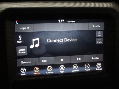 Used 2022 Jeep Wrangler Unlimited Sport image 31