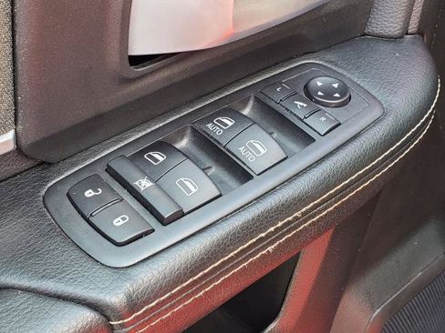 Used 2020 RAM 2500 Big Horn w/ Level 2 Equipment Group AWD/4WD image 22