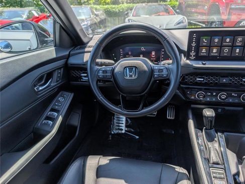 Used 2023 Honda Accord Sport image 16