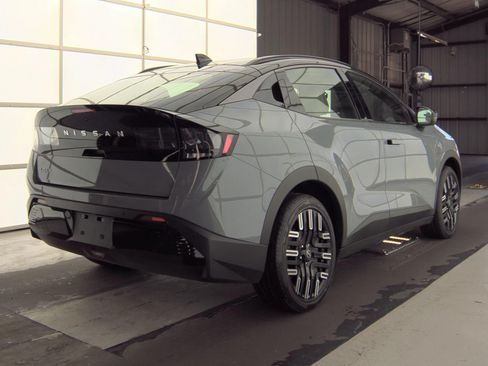 Used 2026 Nissan Leaf Platinum+ FWD image 4