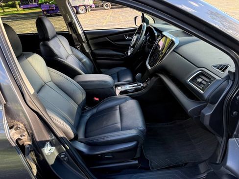 Used 2023 Subaru Ascent Limited w/ Technology Package AWD/4WD image 7