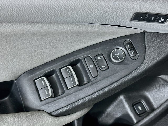 Used 2019 Honda Accord EX-L image 23