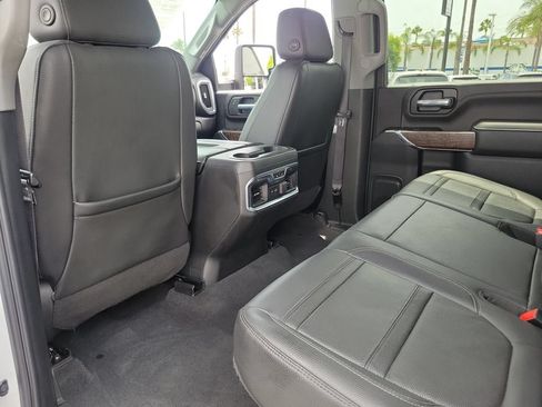 Used 2020 GMC Sierra 3500 Denali w/ Denali Ultimate Package AWD/4WD image 14