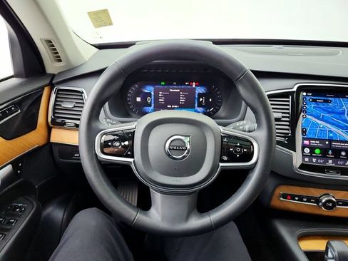 Certified 2023 Volvo XC90 B5 Plus w/ Protection Package Premier AWD/4WD image 21