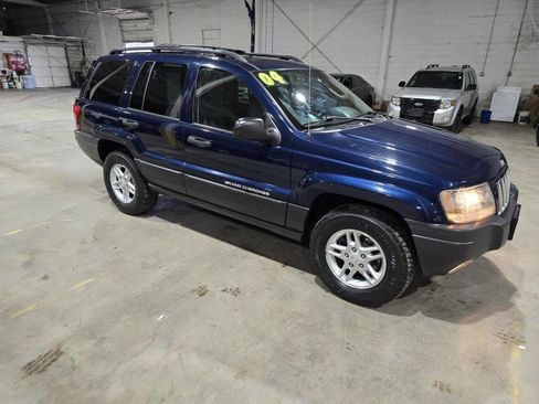 Used 2004 Jeep Grand Cherokee Laredo w/ Convenience Group image 16