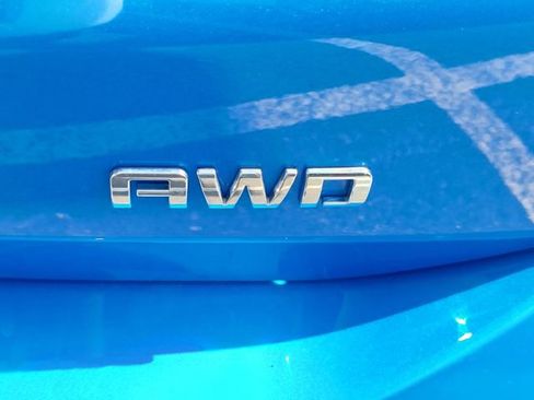 Used 2024 Chevrolet Equinox LS w/ Driver Confidence II Package image 30