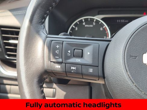 Certified 2021 Nissan Rogue SV w/ Premium Package AWD/4WD image 17