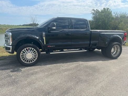 Used 2026 Ford F450 Lariat w/ FX4 Off-Road Package AWD/4WD image 3