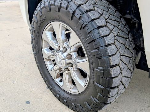 Used 2019 RAM 3500 Limited image 31