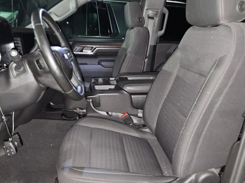 Used 2023 Chevrolet Silverado 1500 LT AWD/4WD image 6