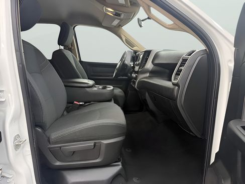 Used 2020 RAM 3500 Tradesman AWD/4WD image 13