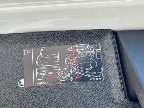 New 2026 Volvo XC90 B5 Core image 23