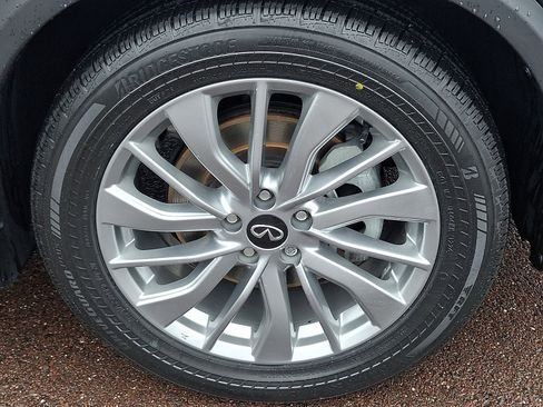 Certified 2023 INFINITI QX50 Luxe AWD/4WD image 8