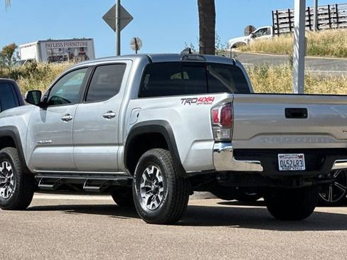 Used 2023 Toyota Tacoma TRD Off-Road image 8