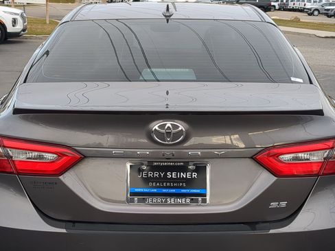 Used 2019 Toyota Camry SE w/ Audio Package image 13