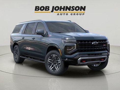 New 2026 Chevrolet Suburban Z71 w/ Comfort Package AWD/4WD image 1