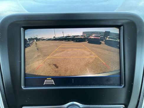 Used 2020 Chevrolet Equinox LT image 24